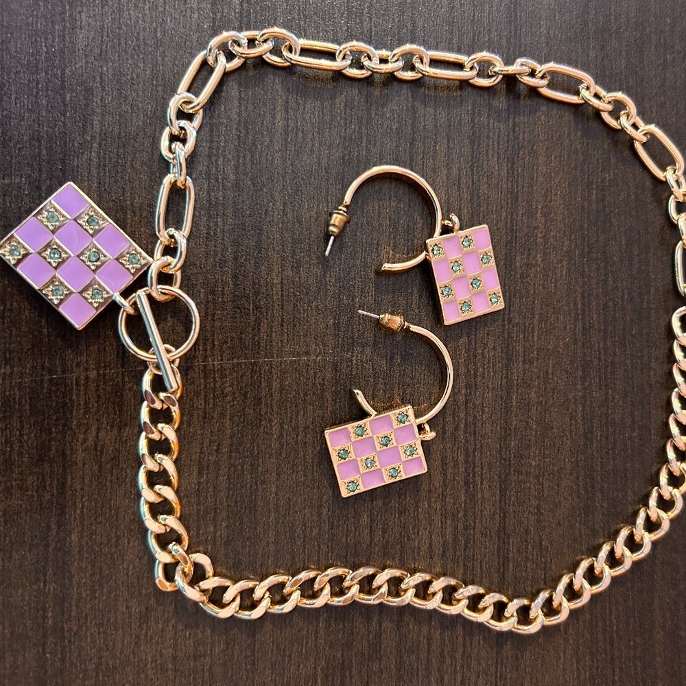 Purple and green super classy Earrings and necklaces